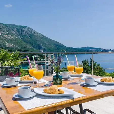 Sandito-one-bedroom With Balcony And Sea View * Mlini