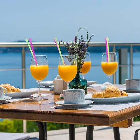Sandito-one-bedroom With Balcony And Sea View Apartment Mlini