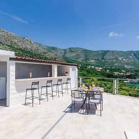 Sandito-one-bedroom With Balcony And Sea View Apartman Mlini