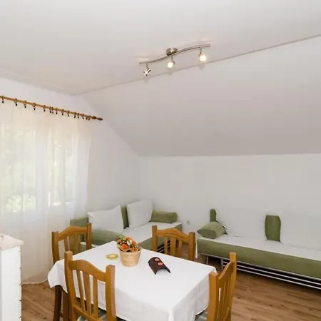 Sandito-one-bedroom With Balcony And Sea View Apartman Mlini