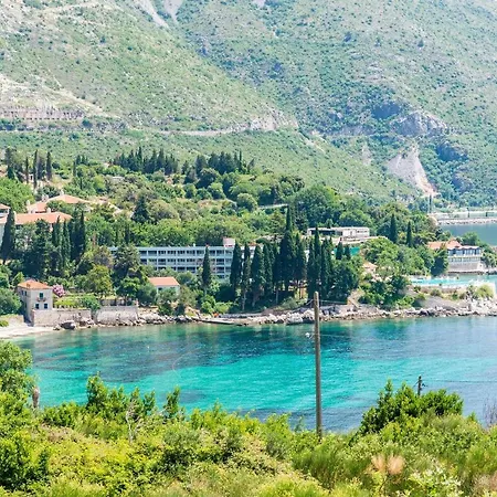 Sandito-one-bedroom With Balcony And Sea View